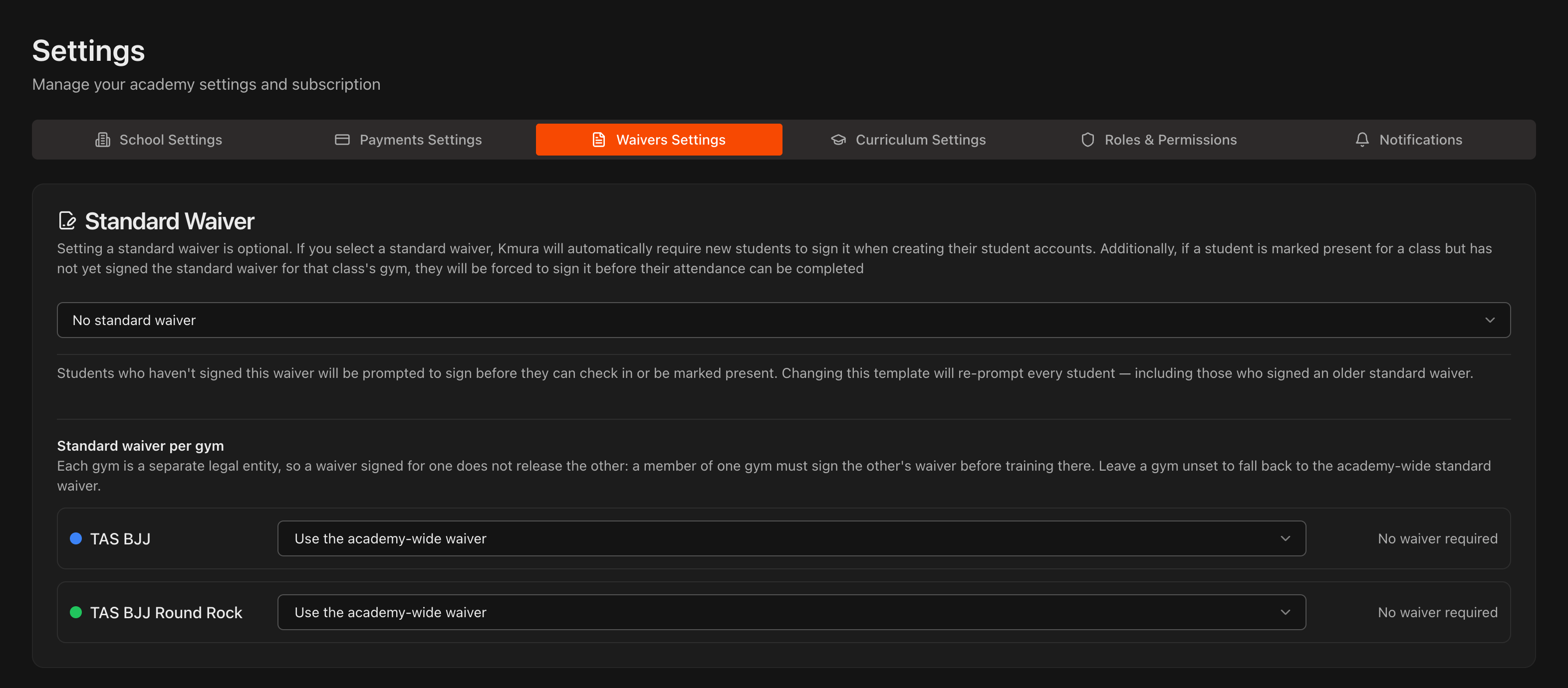 Waivers Settings mostrando o cartão Standard Waiver com uma linha por unidade